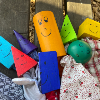 copertina marionette geometriche